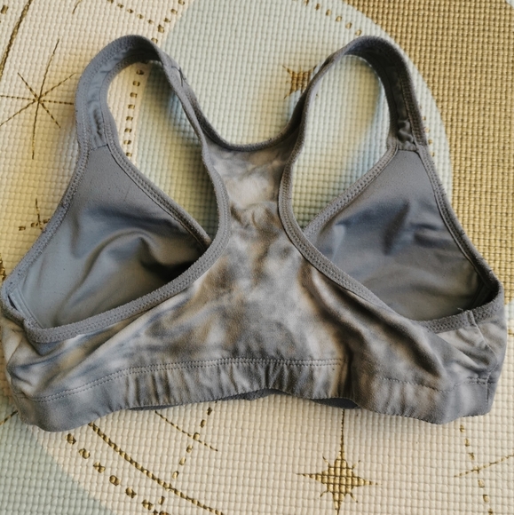 PINK Victoria Secret Yoga Sports Bra - Picture 2 of 4